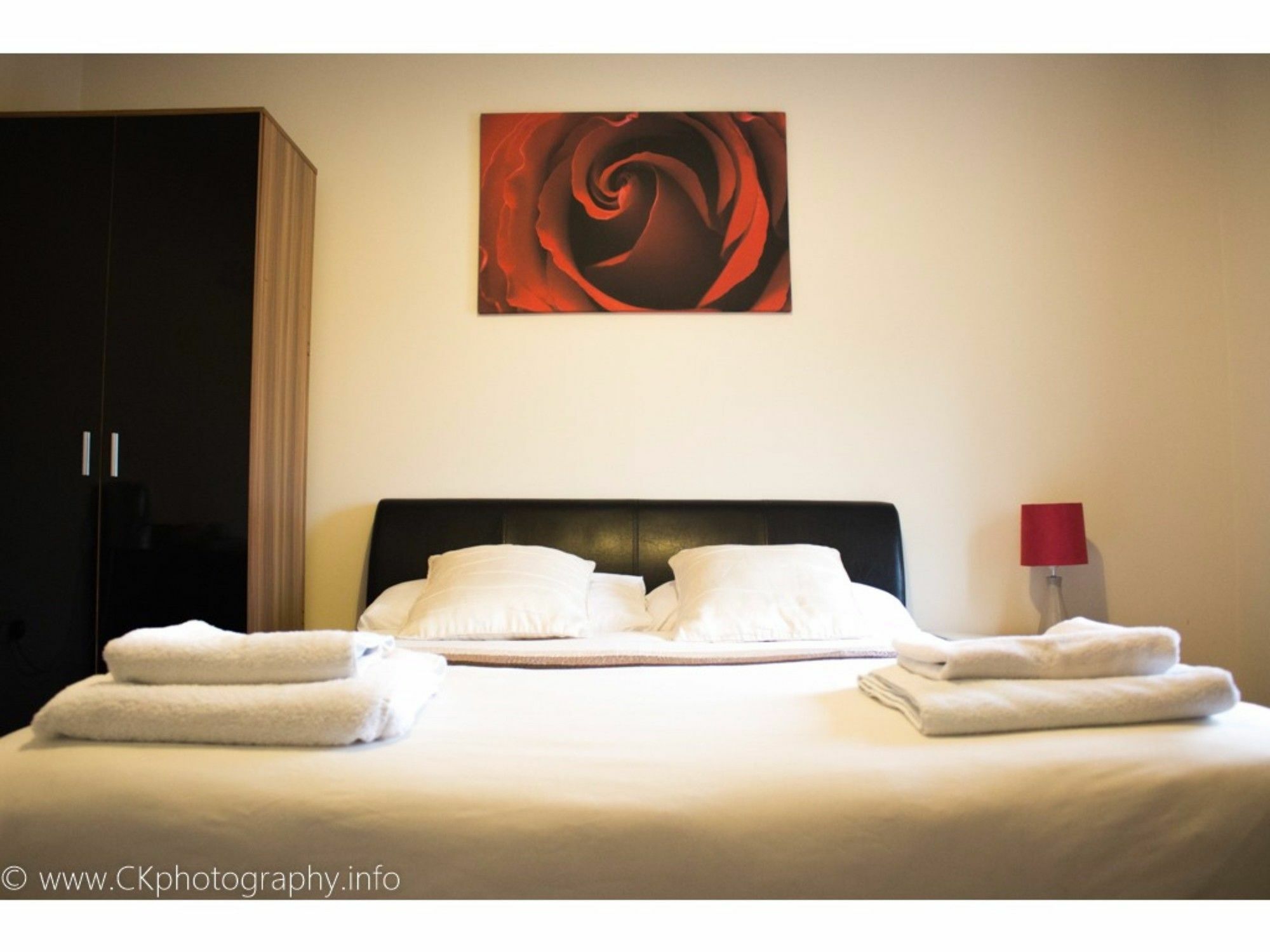 Furnace House Hotel เทลฟอร์ด ภายนอก รูปภาพ